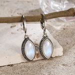 Boucles d'Oreilles "Calme & Lumière" en Pierre de Lune - - L'Arbre des Chakras