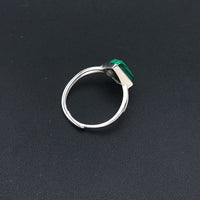 Bague Ajustable "Éclat Verdoyant" en Malachite - Forme Carré -  - L'Arbre des Chakras