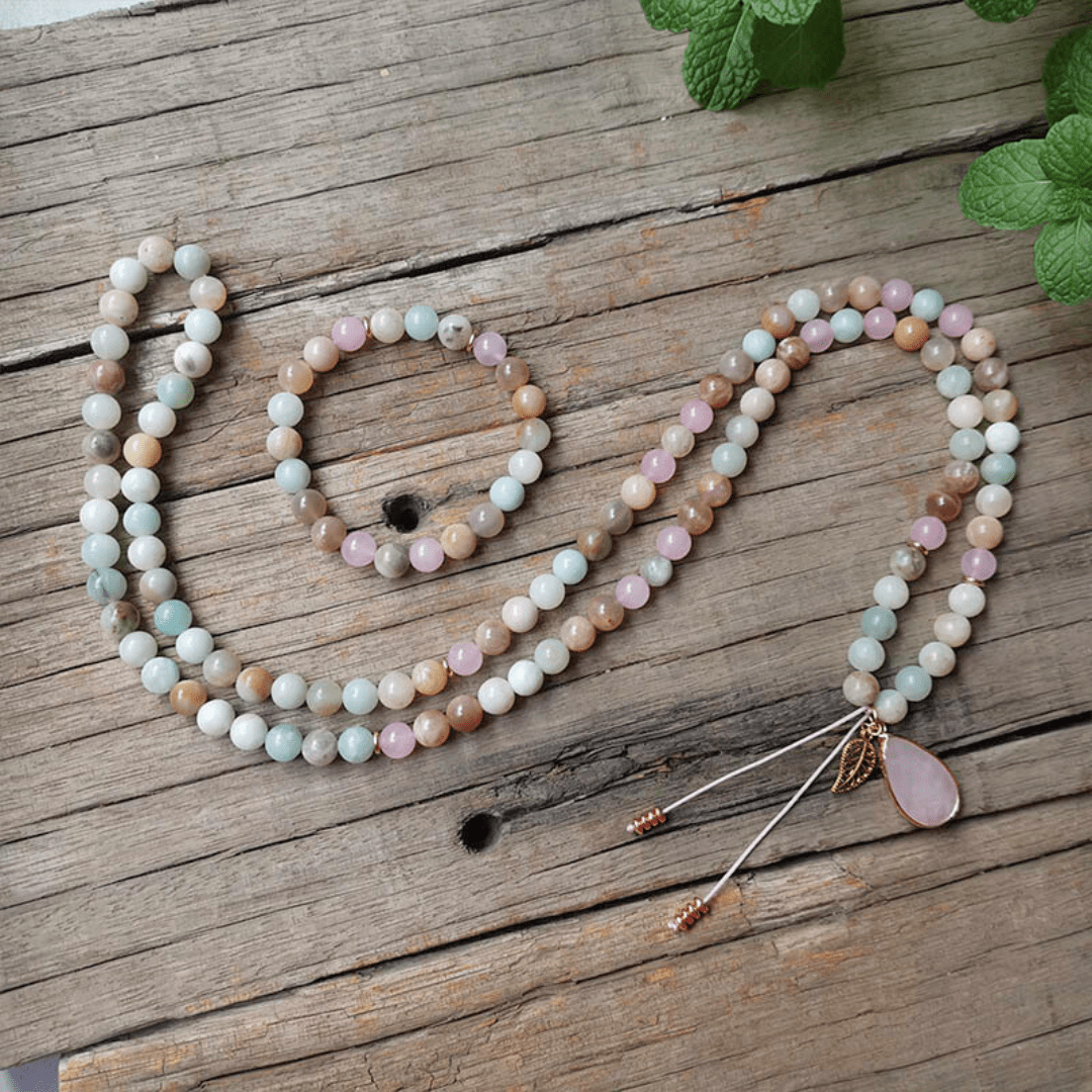 Collier Mala Premium "Amour & Sérénité" en Amazonite, Pierre de soleil, & Quartz Rose - Collier Mala + Bracelet - L'Arbre des Chakras