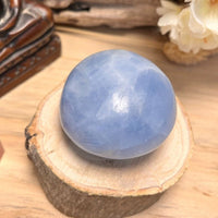 Galet de Calcite Bleue - Sommeil Apaisé -  - L'Arbre des Chakras