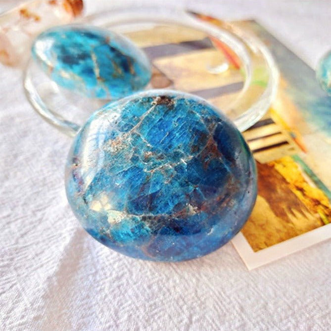 Galet en Apatite Bleue - Contrôle du Poids -  - L'Arbre des Chakras