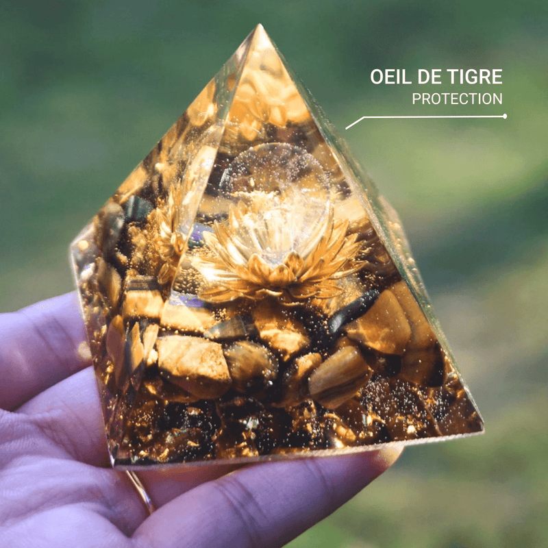 Orgonite &quot;Lotus Divin&quot; en Oeil de Tigre -  - L&#39;Arbre des Chakras