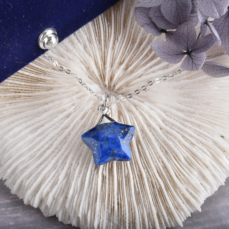 Pendentif Étoile en Lapis Lazuli -  - L'Arbre des Chakras