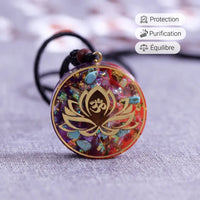 Pendentif Orgonite "Lotus-Om" en Turquoise & Oeil de Tigre -  - L'Arbre des Chakras